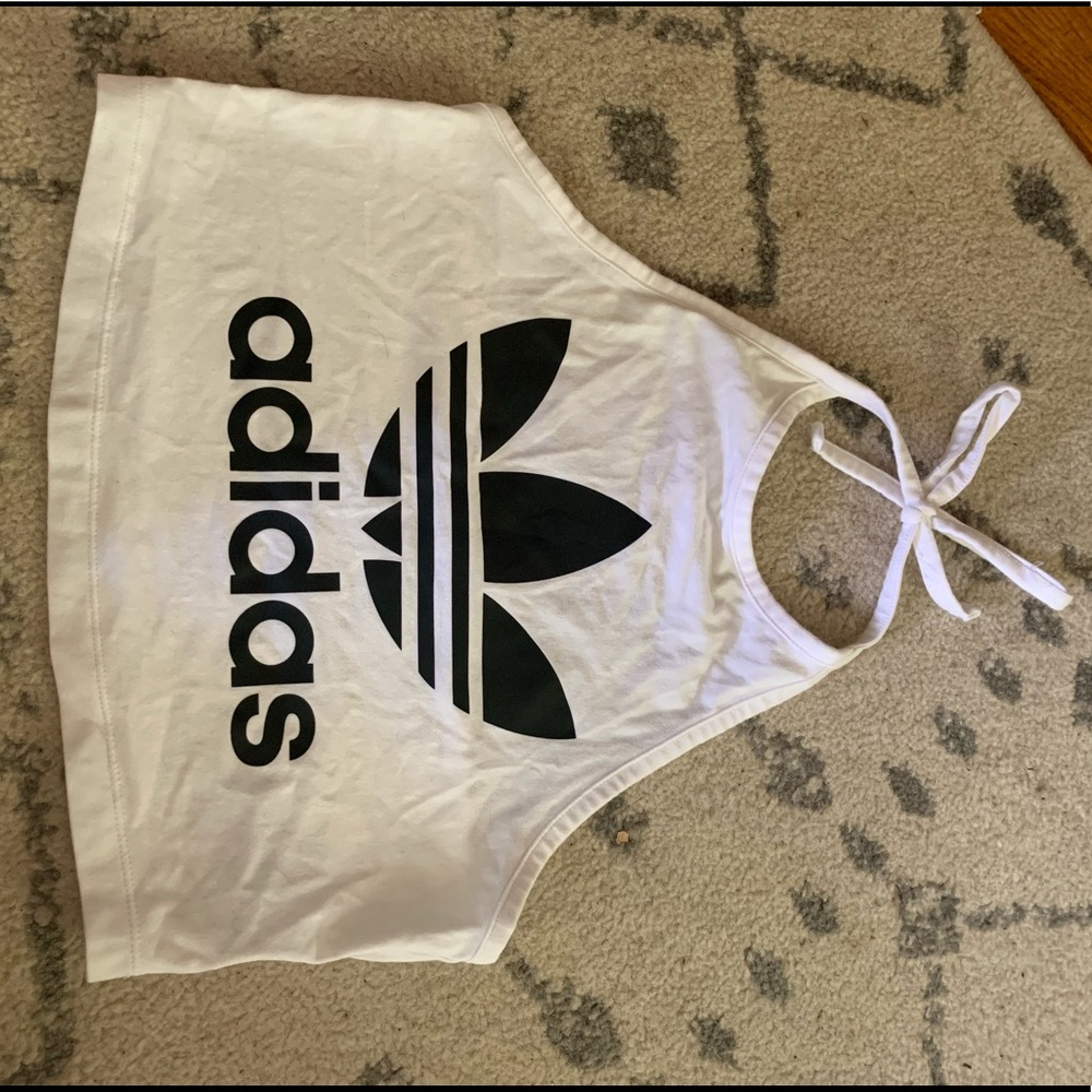 Cropped, open back Adidas shirt